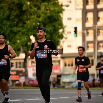 Runner Photo 4125728