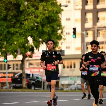 Runner Photo 4125737