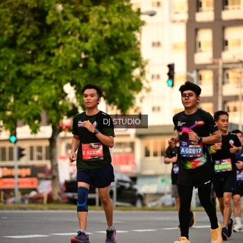 Runner Photo 4125749
