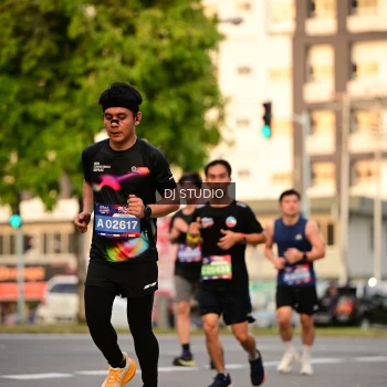Runner Photo 4125754