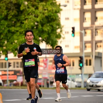 Runner Photo 4125771
