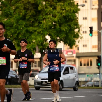 Runner Photo 4125777