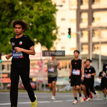 Runner Photo 4125797
