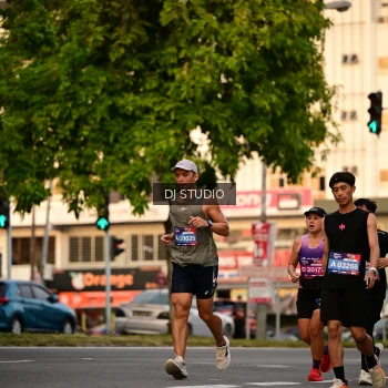Runner Photo 4125807