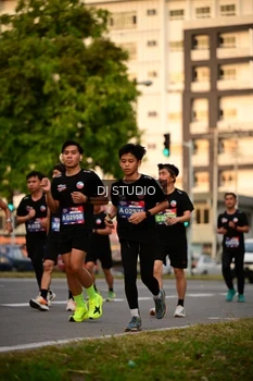 Runner Photo 4125815