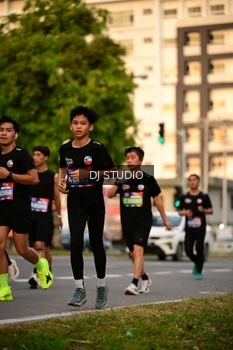 Runner Photo 4125833