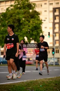 Runner Photo 4125876
