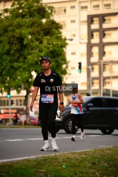Runner Photo 4125908