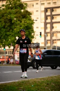 Runner Photo 4125909