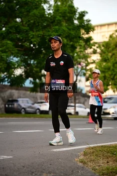 Runner Photo 4125923