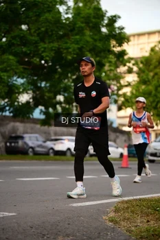 Runner Photo 4125927