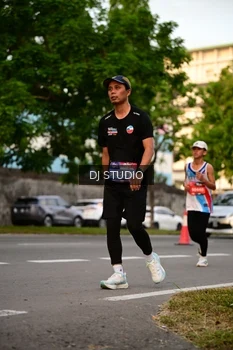 Runner Photo 4125929