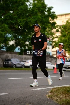 Runner Photo 4125930
