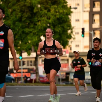 Runner Photo 4125948