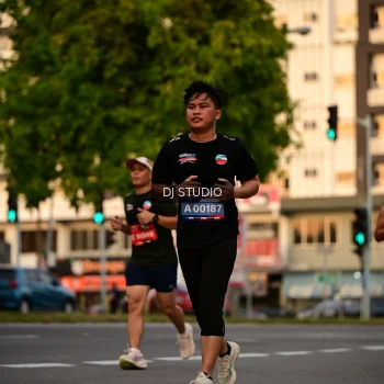 Runner Photo 4125960