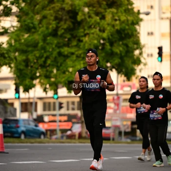 Runner Photo 4125977