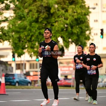 Runner Photo 4125989