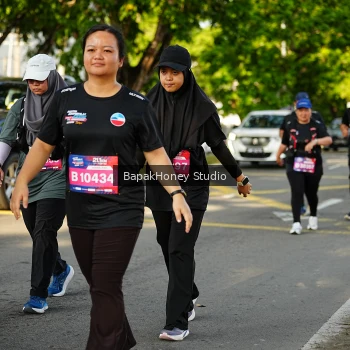 Runner Photo 4126001