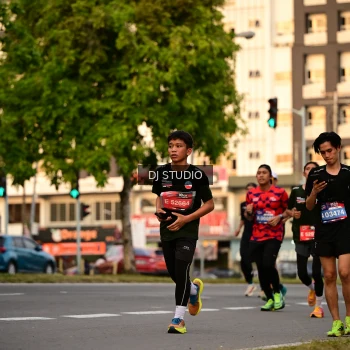 Runner Photo 4126030