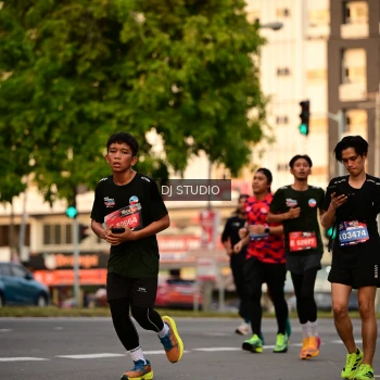 Runner Photo 4126034