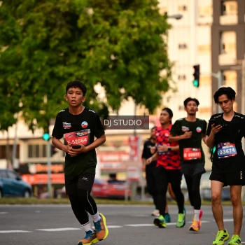 Runner Photo 4126035