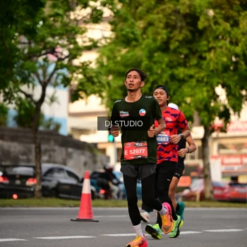 Runner Photo 4126046