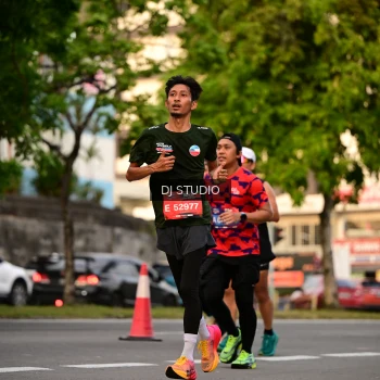 Runner Photo 4126050