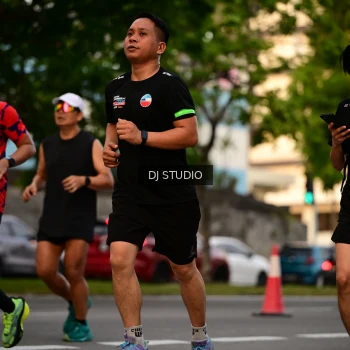 Runner Photo 4126065