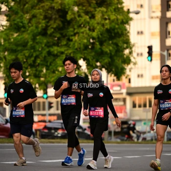 Runner Photo 4126076
