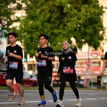 Runner Photo 4126084