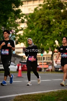 Runner Photo 4126094
