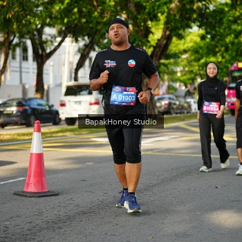Runner Photo 4126166