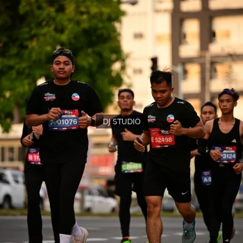 Runner Photo 4126180