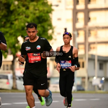 Runner Photo 4126182