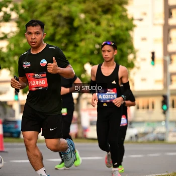 Runner Photo 4126184