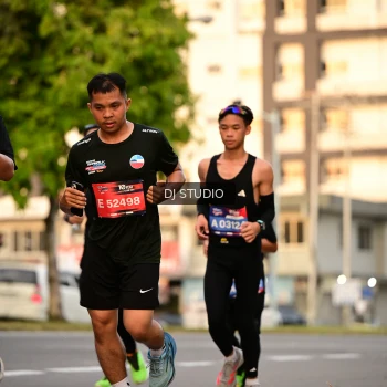 Runner Photo 4126185