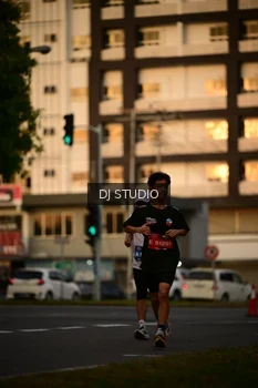 Runner Photo 4126194