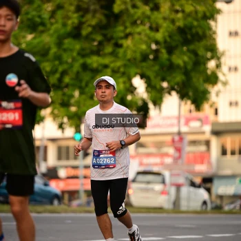Runner Photo 4126213