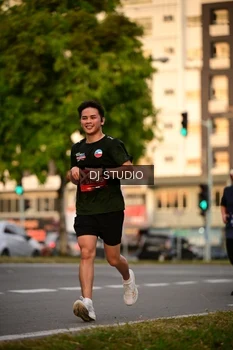 Runner Photo 4126232