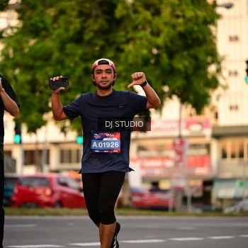 Runner Photo 4126250