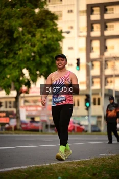 Runner Photo 4126276