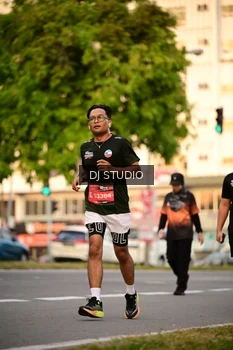 Runner Photo 4126290