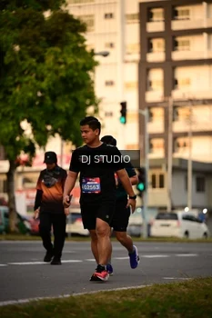 Runner Photo 4126295
