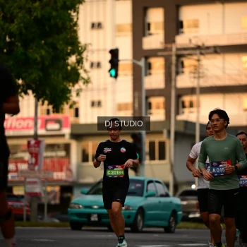 Runner Photo 4126323