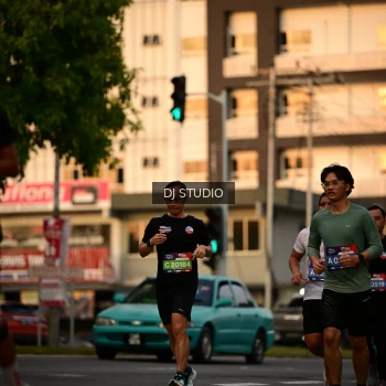Runner Photo 4126324