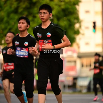 Runner Photo 4126357