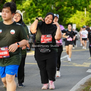 Runner Photo 4126367