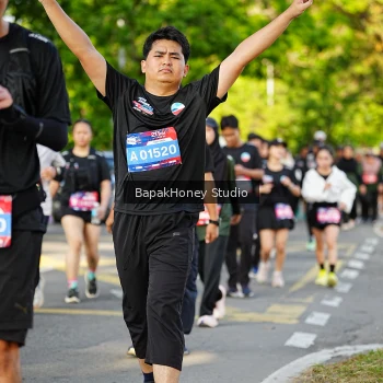 Runner Photo 4126369