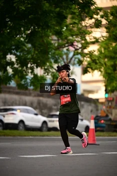 Runner Photo 4126380