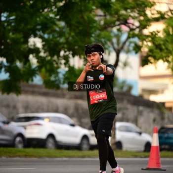 Runner Photo 4126387